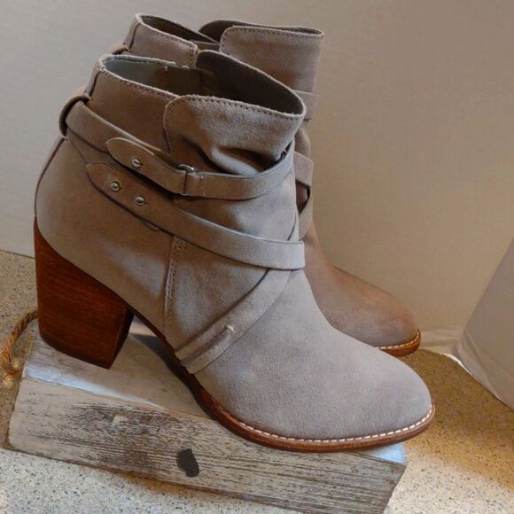 Sam Edelnan New Grey Booties Size 10.  A11 - Picture 1 of 7